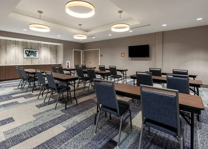 La Quinta Inn & Suites By Wyndham Middletown-Goshen